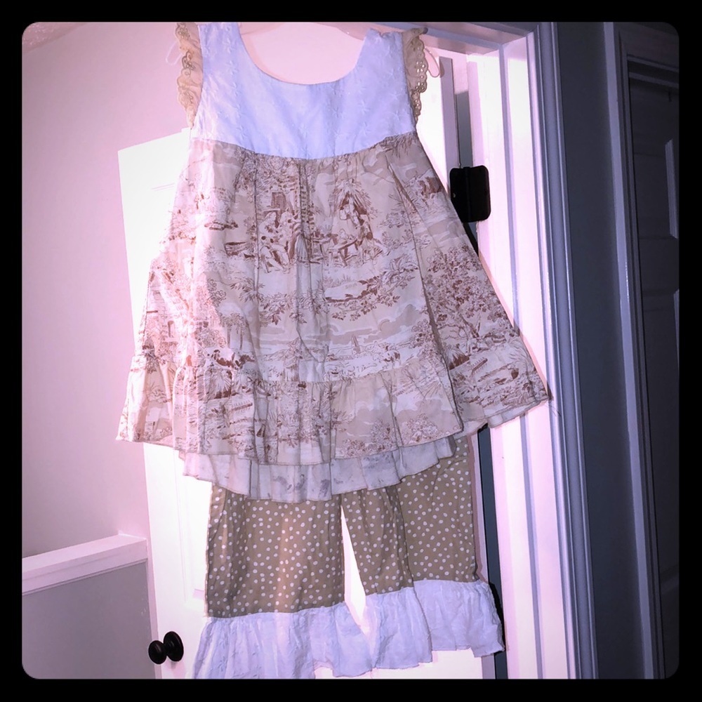 LaJenns Girls Capri Set